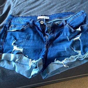 Kancan low rise shorts